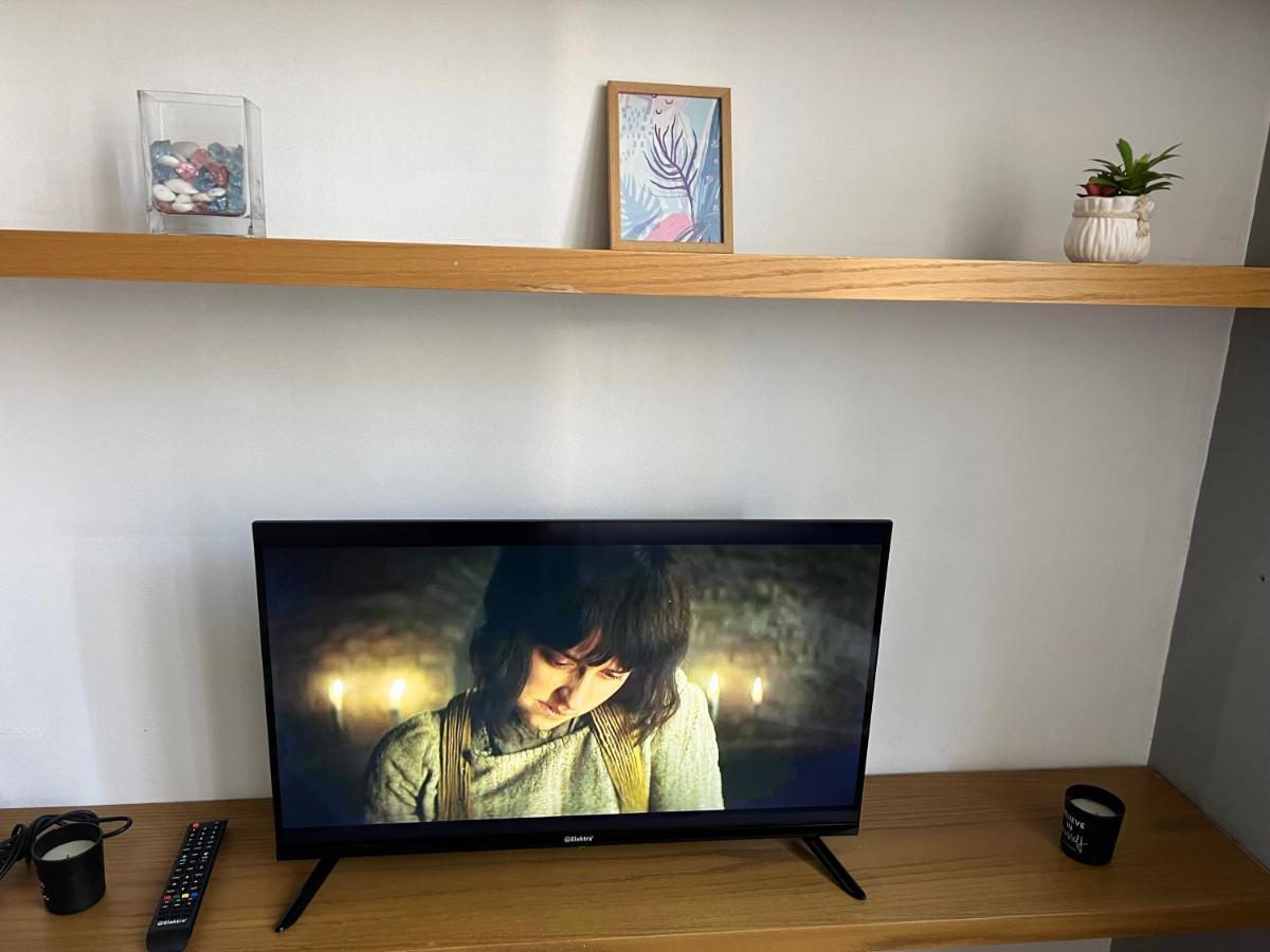 Ergi'S Host Apartment ティラナ エクステリア 写真