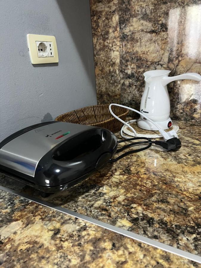 Ergi'S Host Apartment ティラナ エクステリア 写真