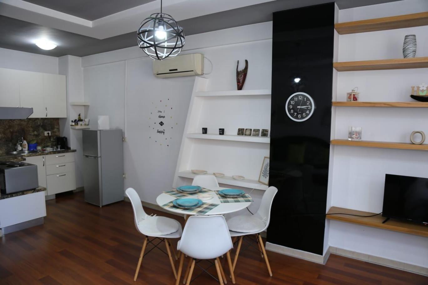 Ergi'S Host Apartment ティラナ エクステリア 写真
